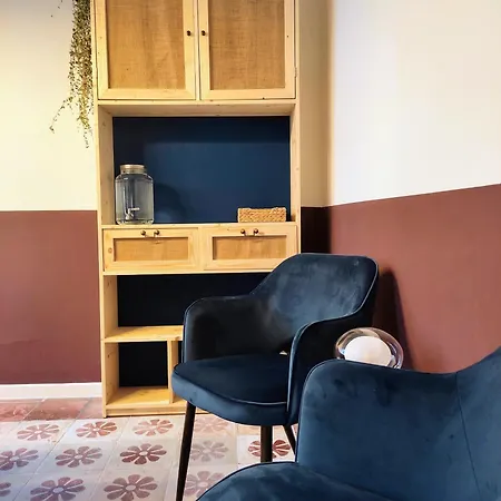 Lostabile & Coworking Guest house Bari