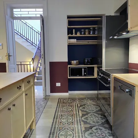 Lostabile & Coworking 4*