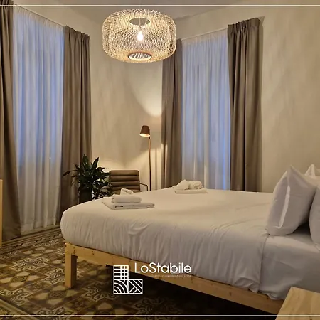 Lostabile & Coworking Guest house *