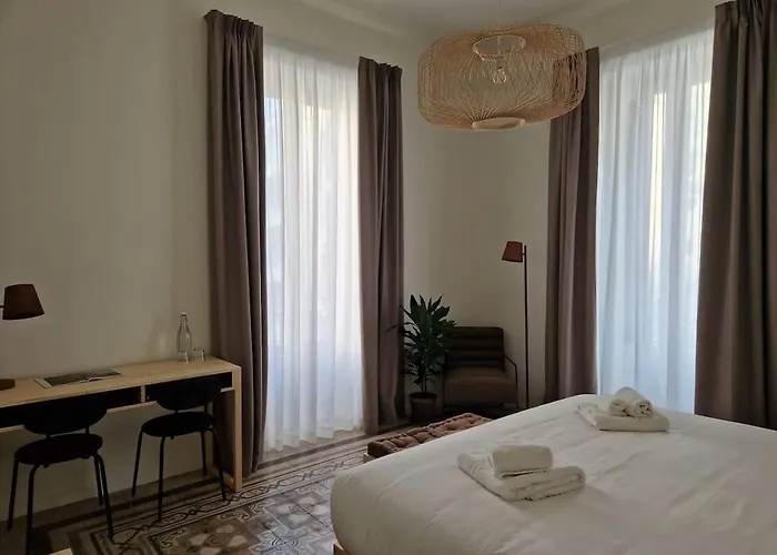 Lostabile & Coworking Penzion 4*