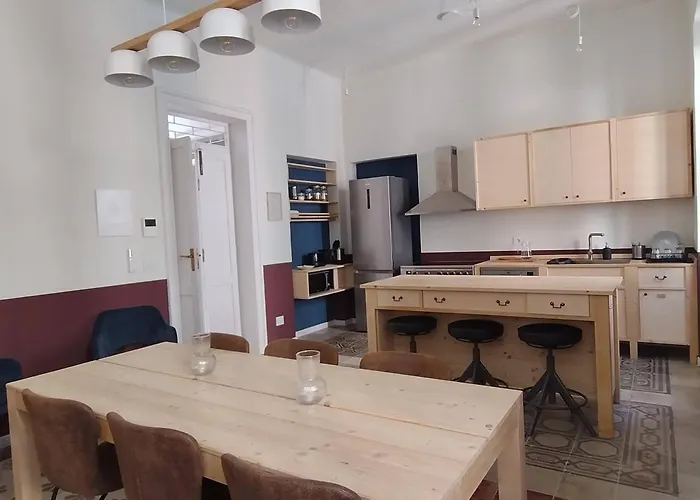 Penzion Lostabile & Coworking 4*